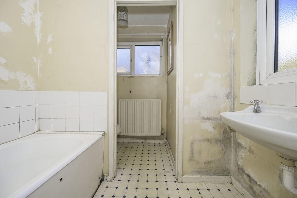 _Z630966-Edit cop...