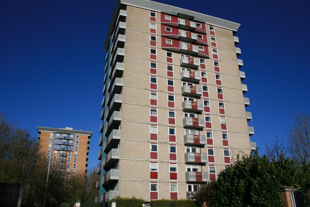 For people aged 55 and over: Woodstock Court, Tatton Road, SK9