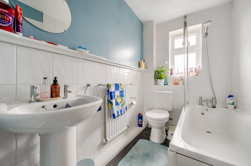 1388990-12-694285...