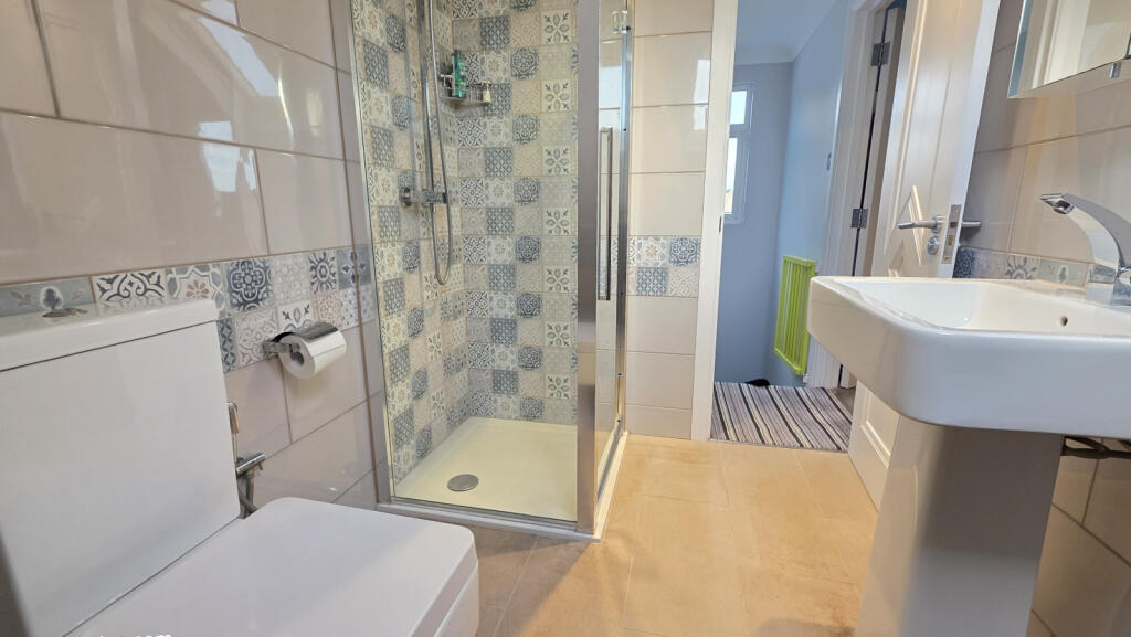 Longmore Avenue, East Barnet EN4