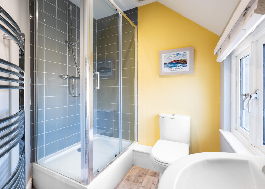 66ac9b6fc5496_Upalong-7