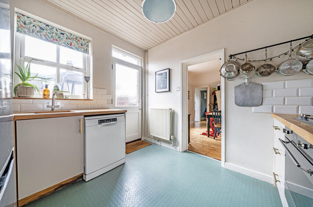 1332913-8-689232a...