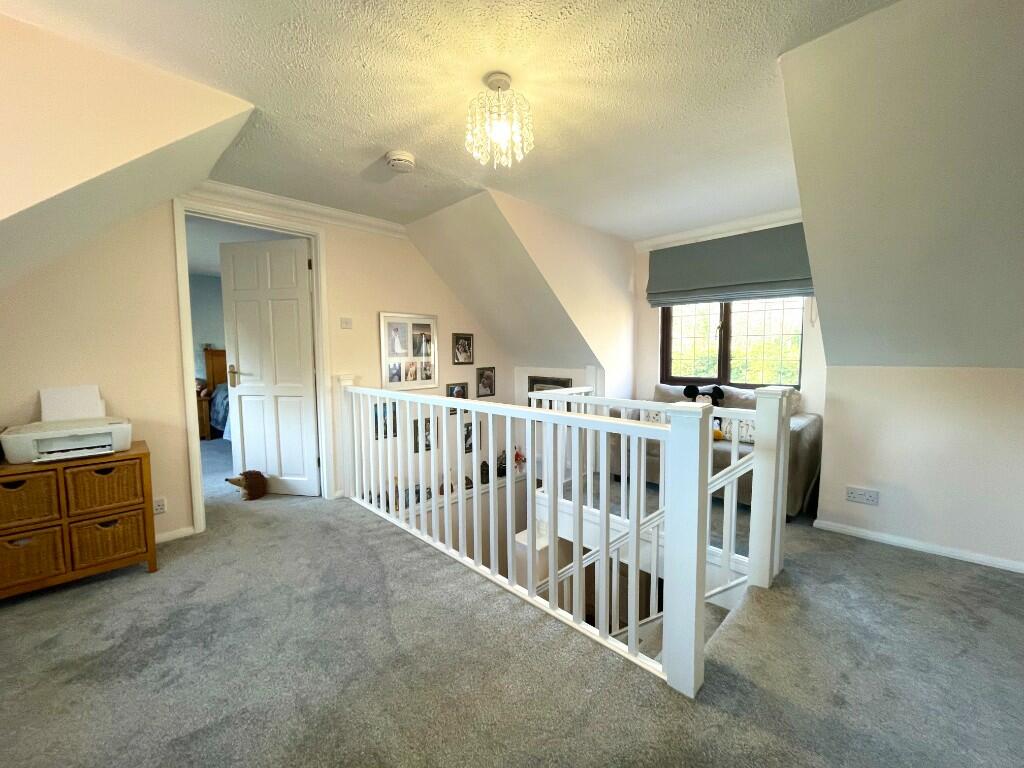 Main house landing 