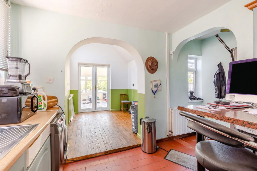 Breakfast Kitchen