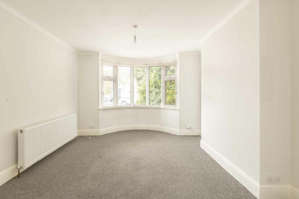 Lounge / Dining Room