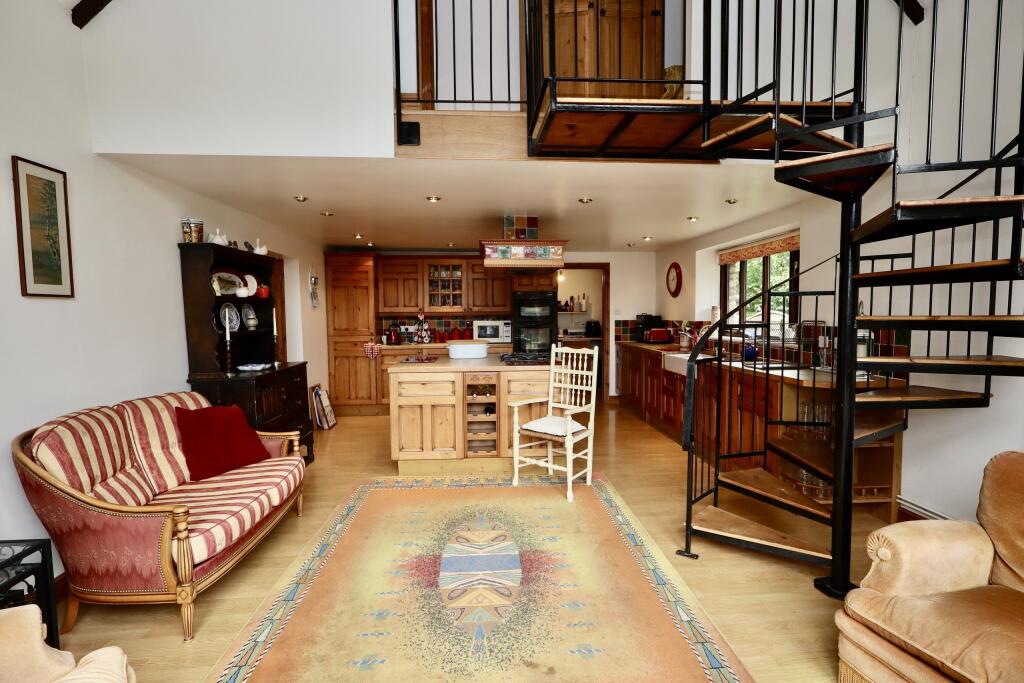 Mezzanine landing above the dining kitchen