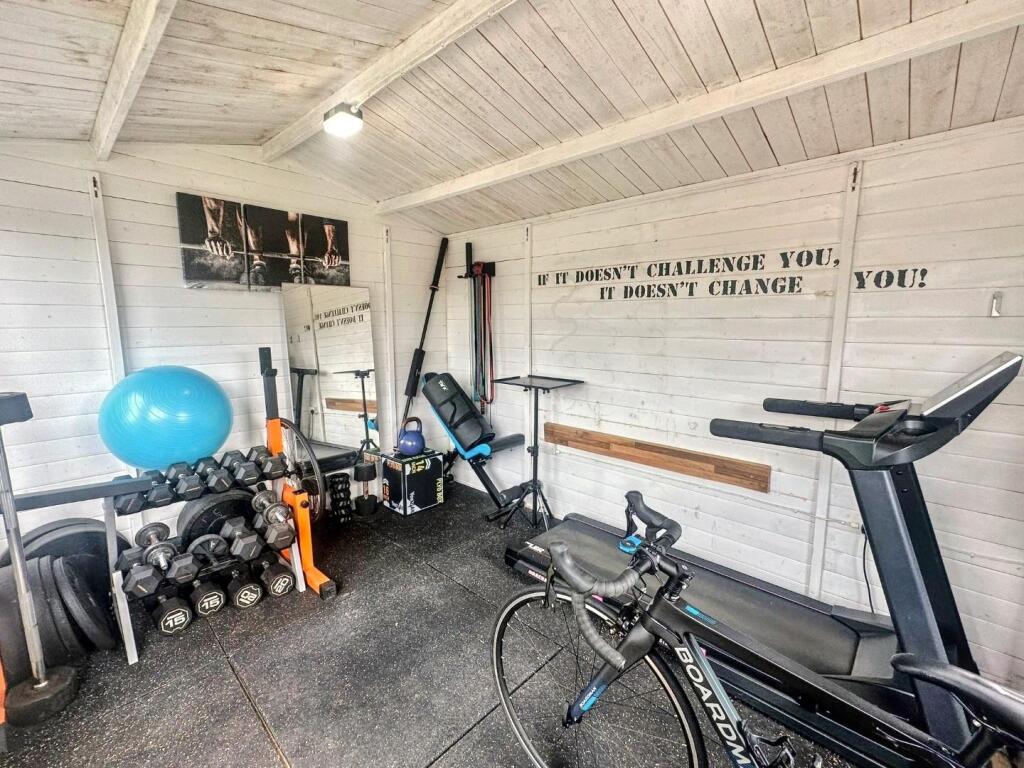 WhatsApp Image 20250729 at 091622_452d2049.jpg