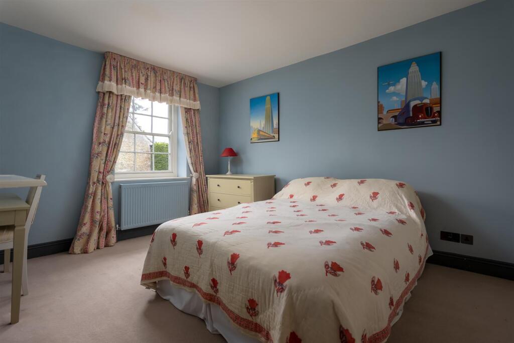 53 - Malt Cottage - GL7 5RY - Web.jpg