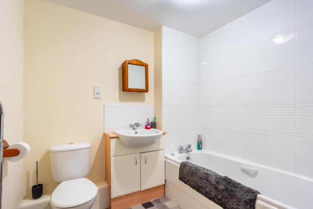 internals (3 of 5).jpg