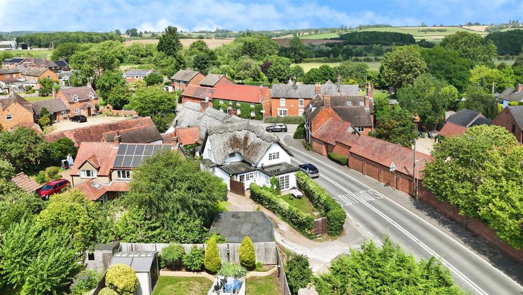 25755f2f-5-4824-9186-84810422AFD2-8890-000002E7AB0