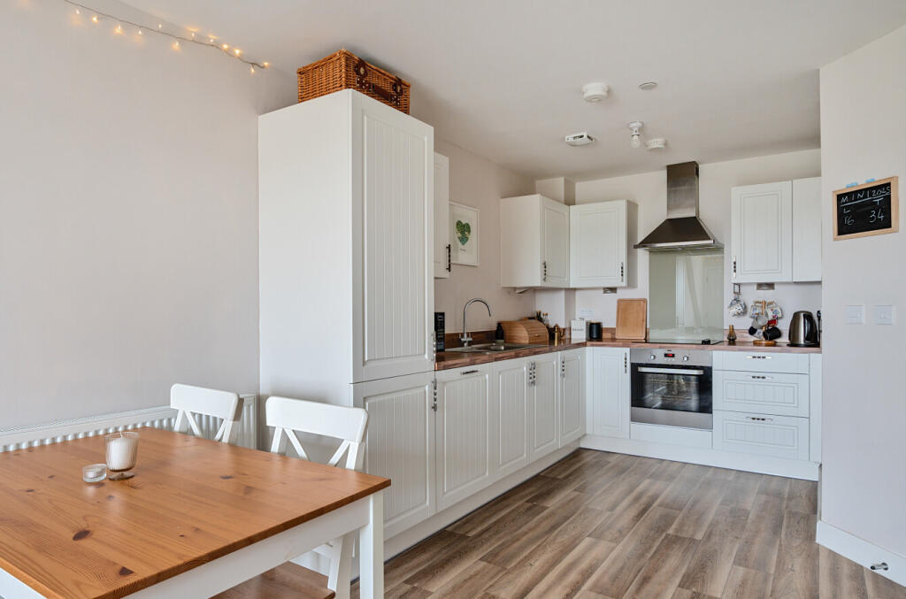 1289668-13-682eff...