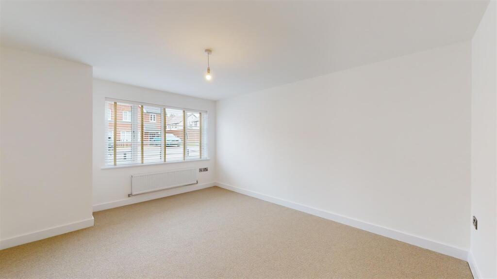 The Clayfields 131 Living Room.jpg