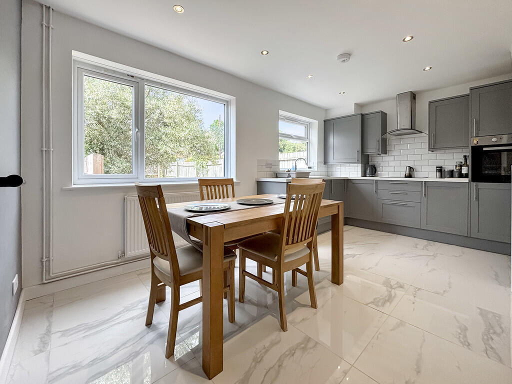 Kitchen/Dining ro...