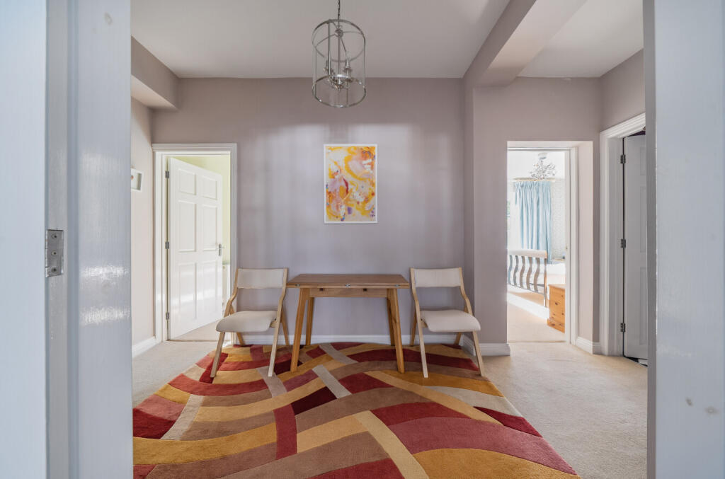 1349715-8-68c2fbd...