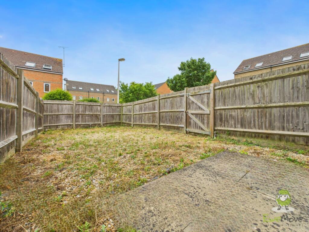 CAM01543G0-PR0144-STILL010