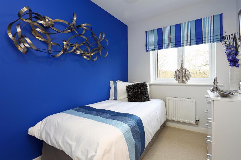Second bedroom
