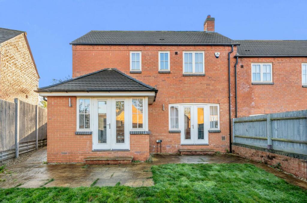 1 Emery Row, Rugby