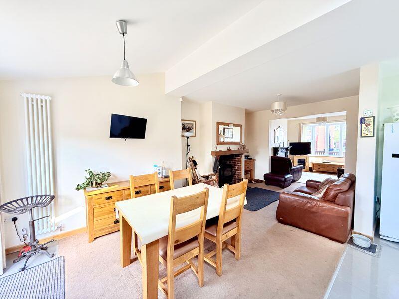 Dining Room/Lounge
