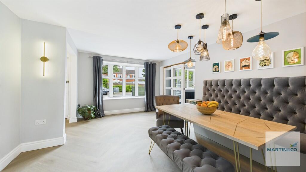 CAM05325G0-PR0028...