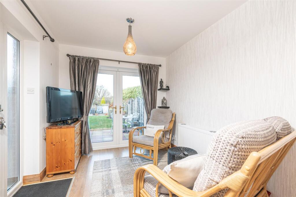 Dining Area / Sitting Room