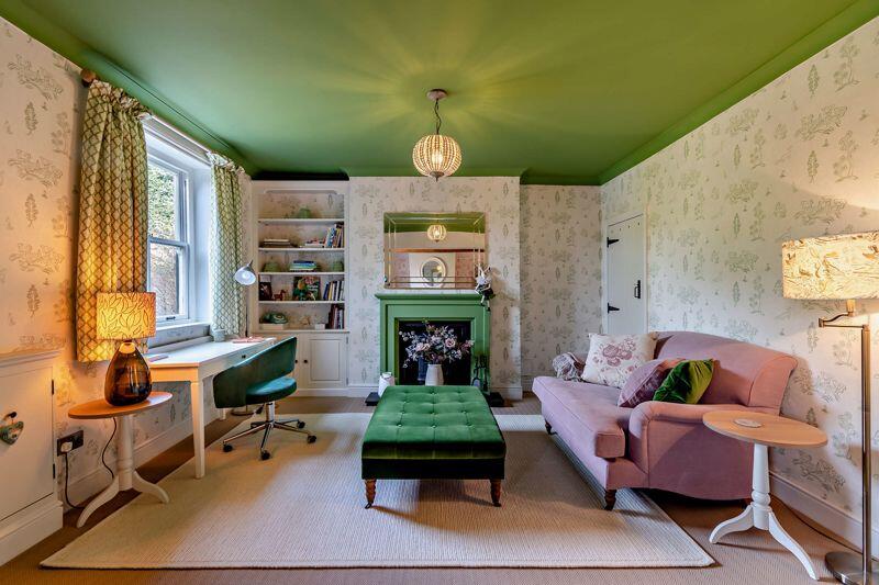 Sitting Room/Study