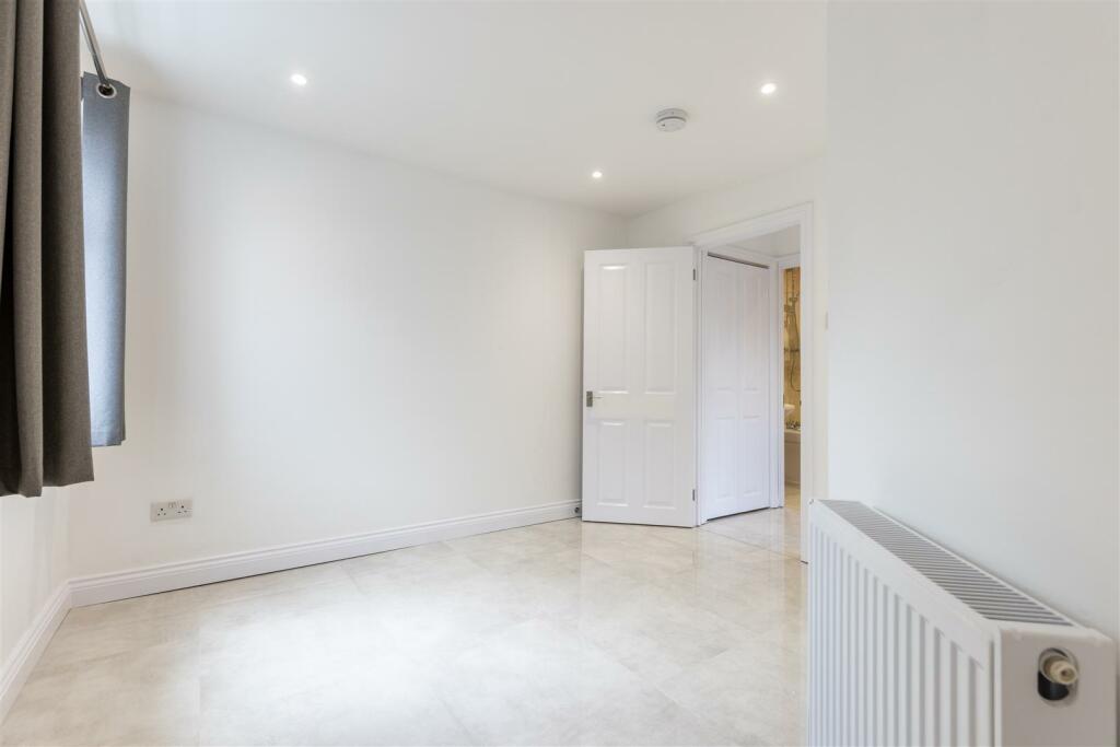 0B6A9234-HDR.jpg