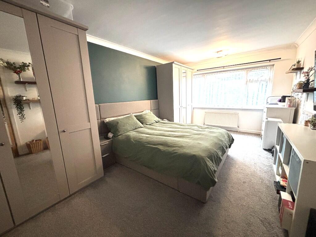 Large Bedroom 1 
