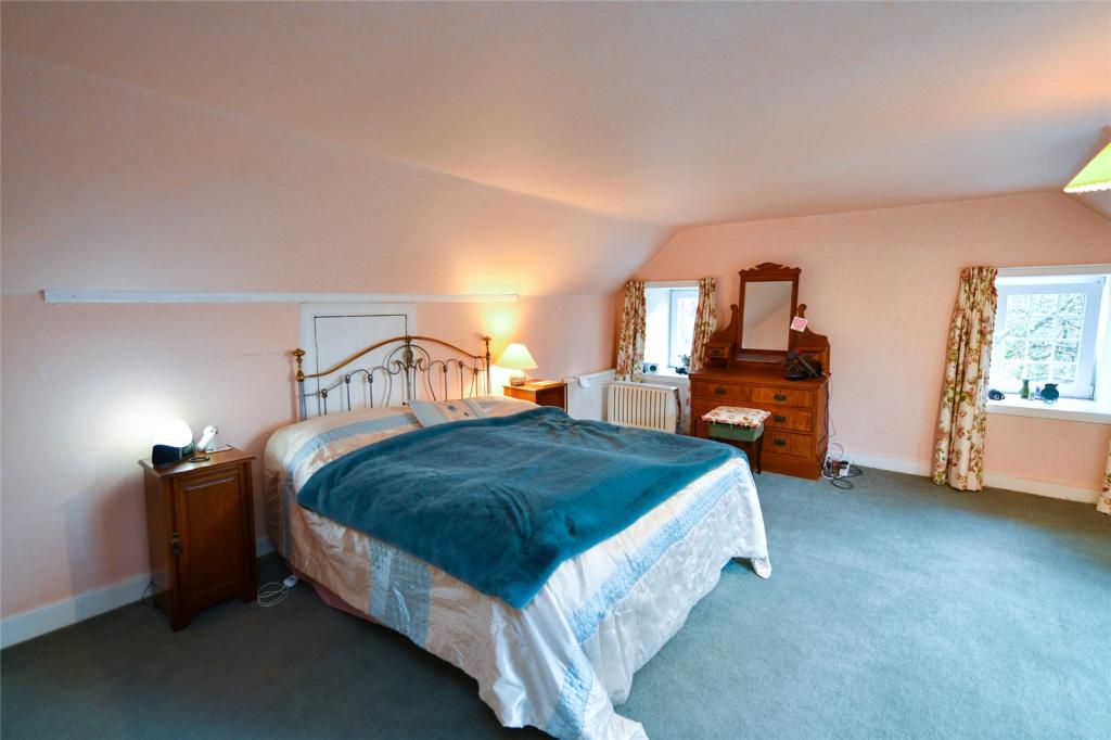 Large Bedroom