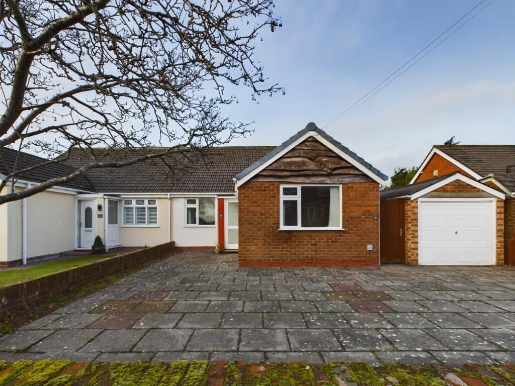 CAM02386G0-PR0095-STILL041