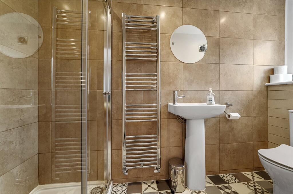 Ensuite