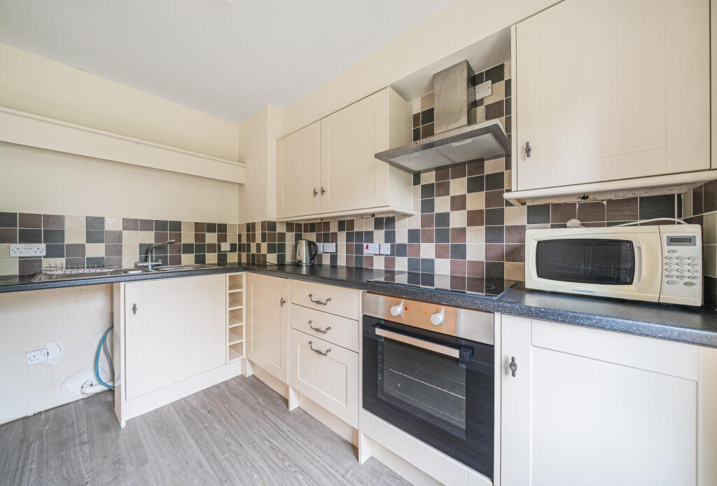 1334317-10-68907b...