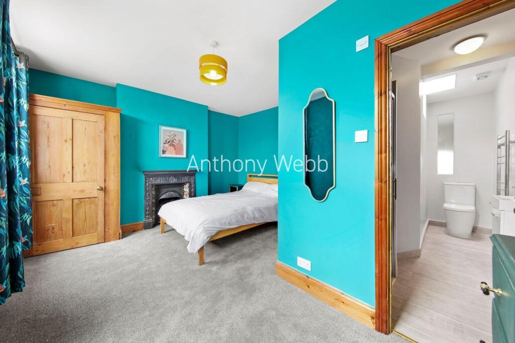 134A Myddleton Road - p0WgyRJC8JkaRMrKnODd.jpg