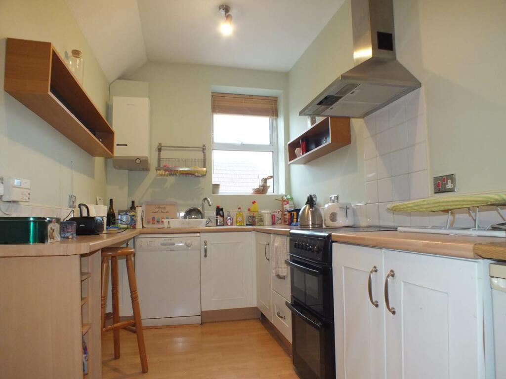 13AR - Kitchen