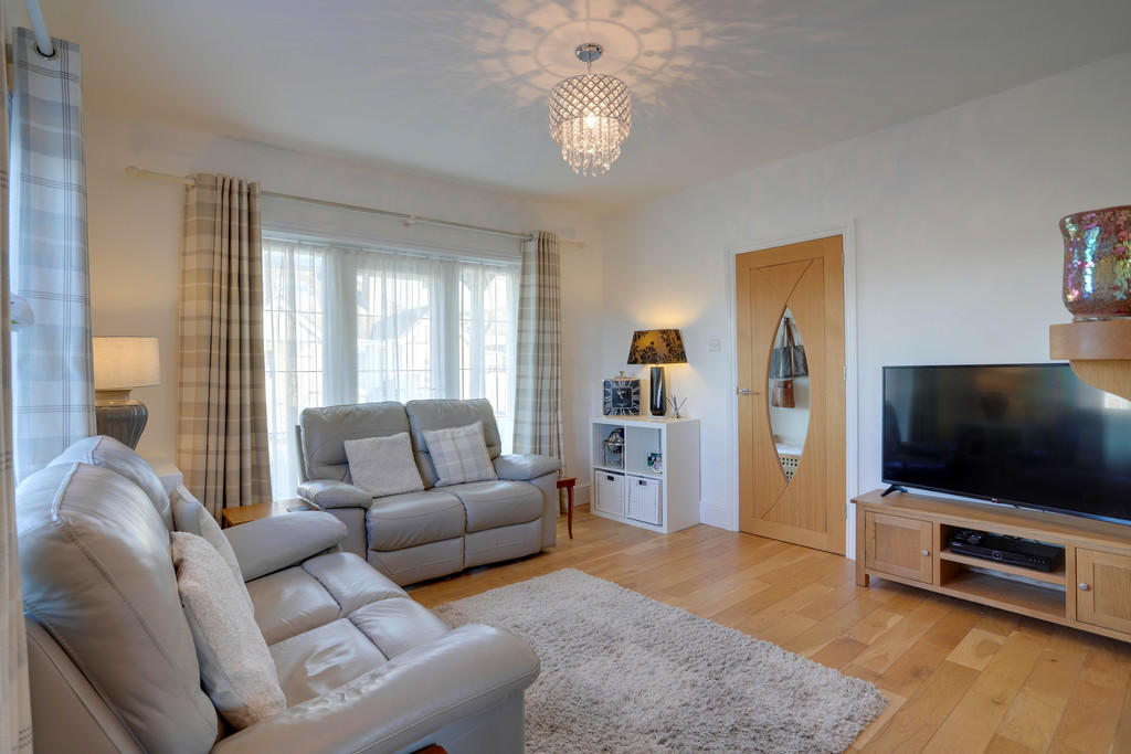 2nd living room