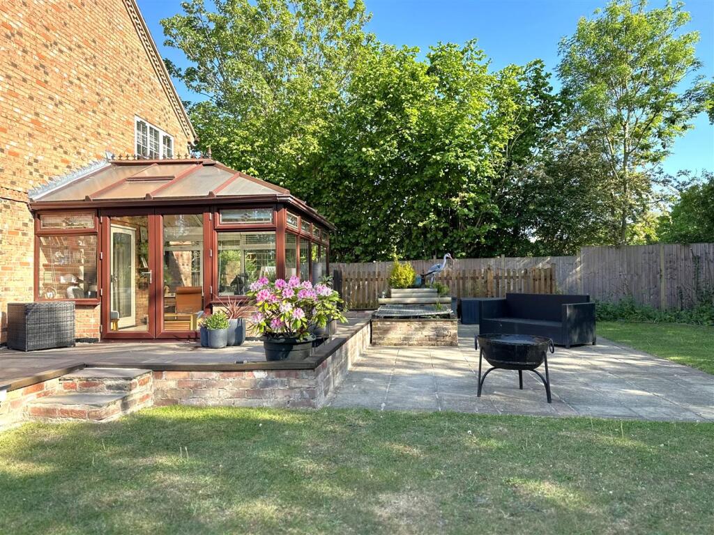 Secluded Paved Seating Area 317