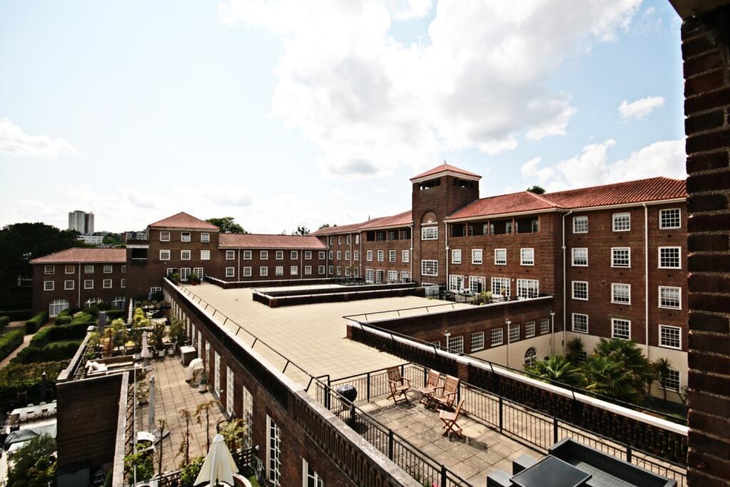F401 Sir Giles Gilbert Scott Building - Terrace vi