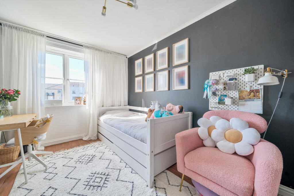 1364130-6-68e792f...