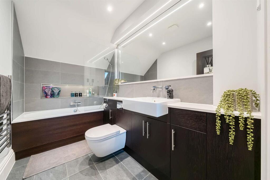 1031565 (8)-1920.jpg