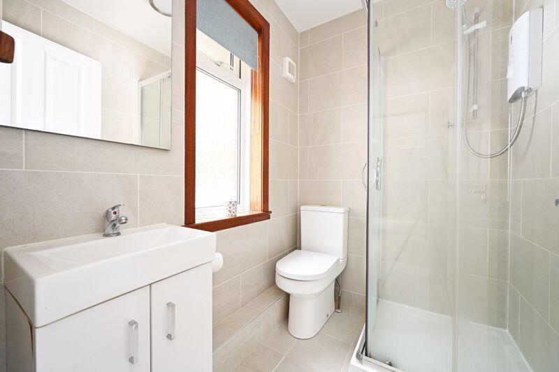 Bedroom 1 Ensuite 