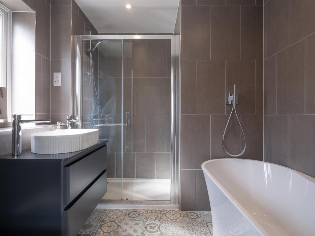 32 Studley Gardens-48.jpg