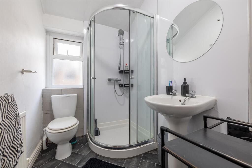 25 Blades Steet_9.jpg