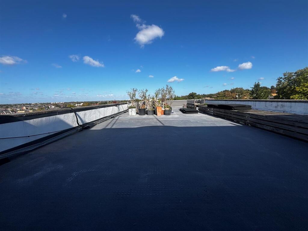 Roof terrace.jpg