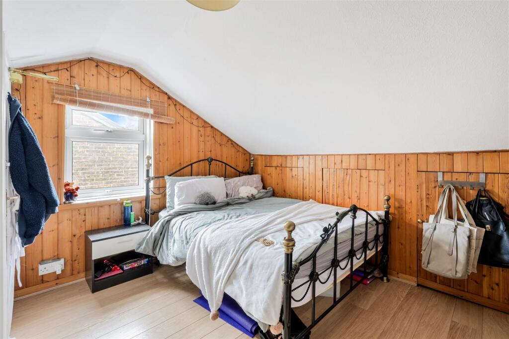 LOWER COURT ROAD (6).jpg