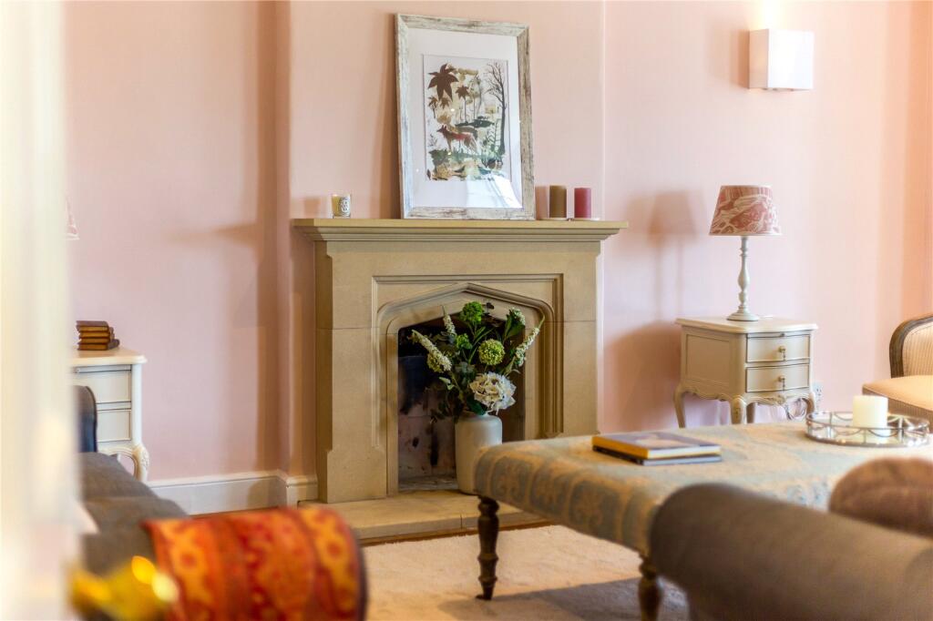 Feature Fireplace