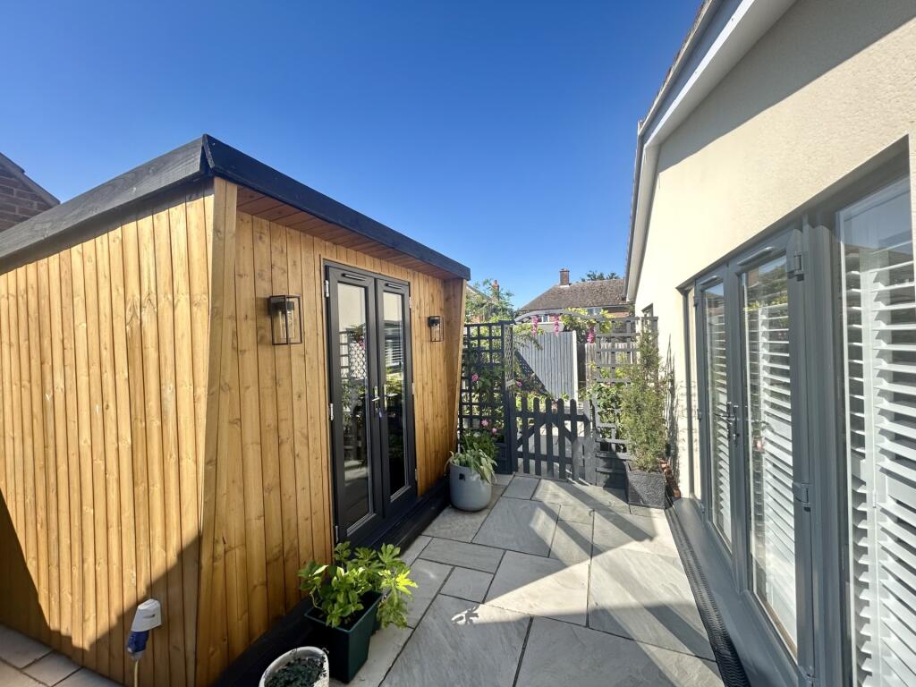 Summer House office