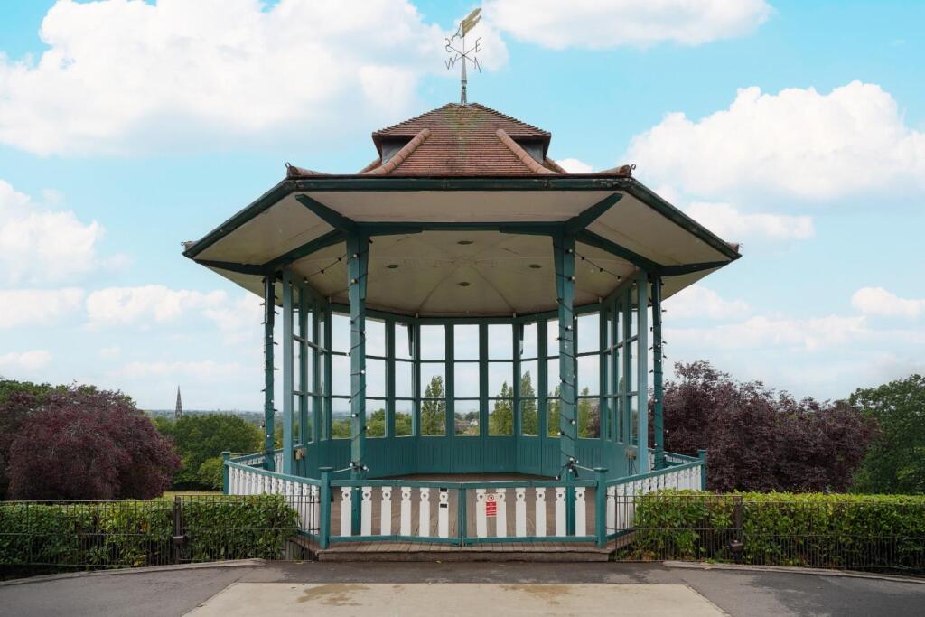 Horniman Museum Gondela.jpg