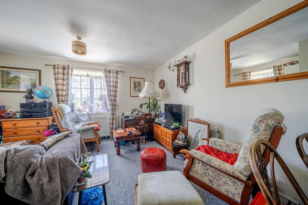 Flat - Living Dining Room