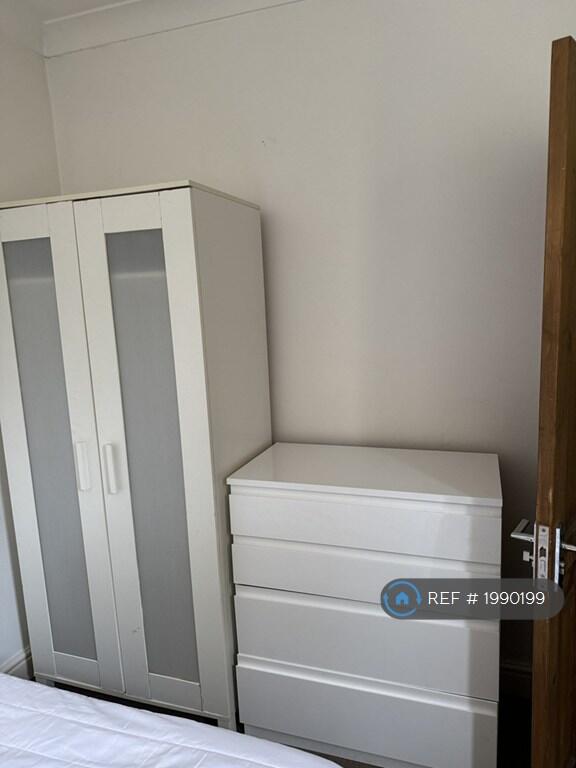 Bed 3