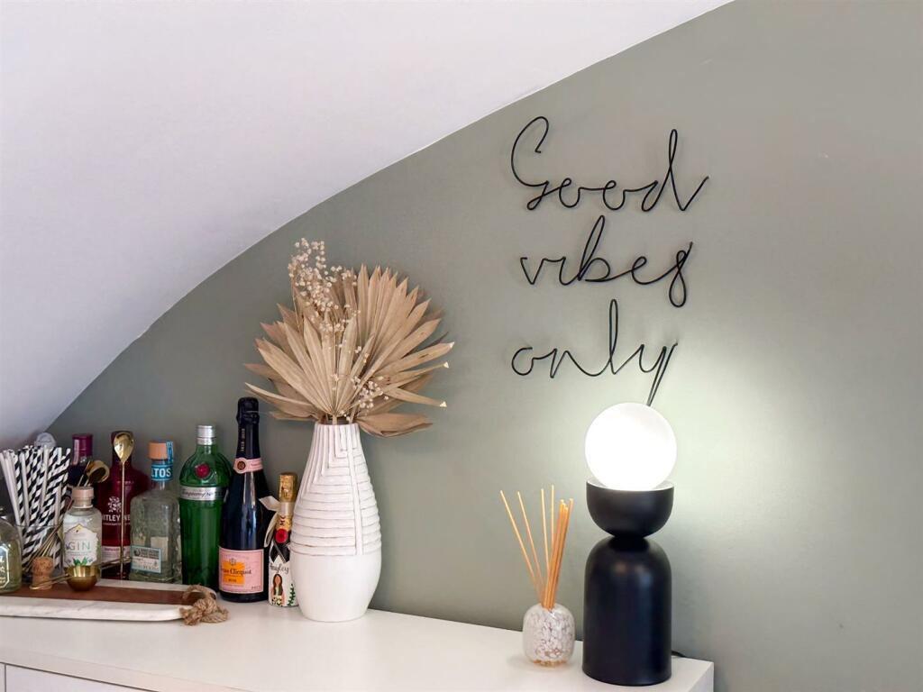 GOOD VIBES ONLY!