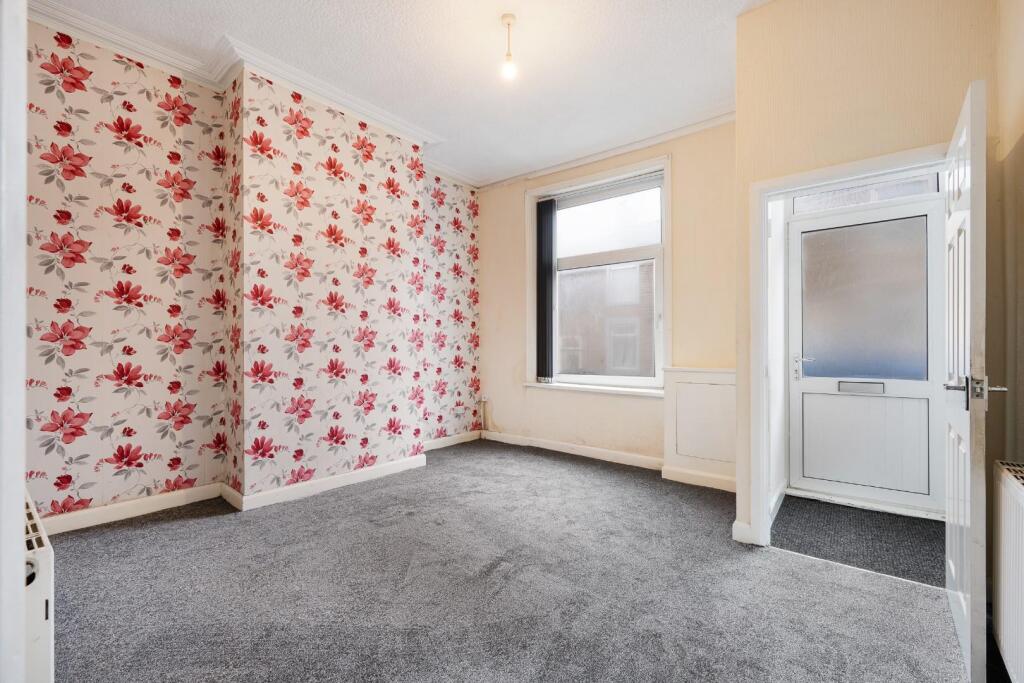 12 Atlas Road HDR-1.jpg